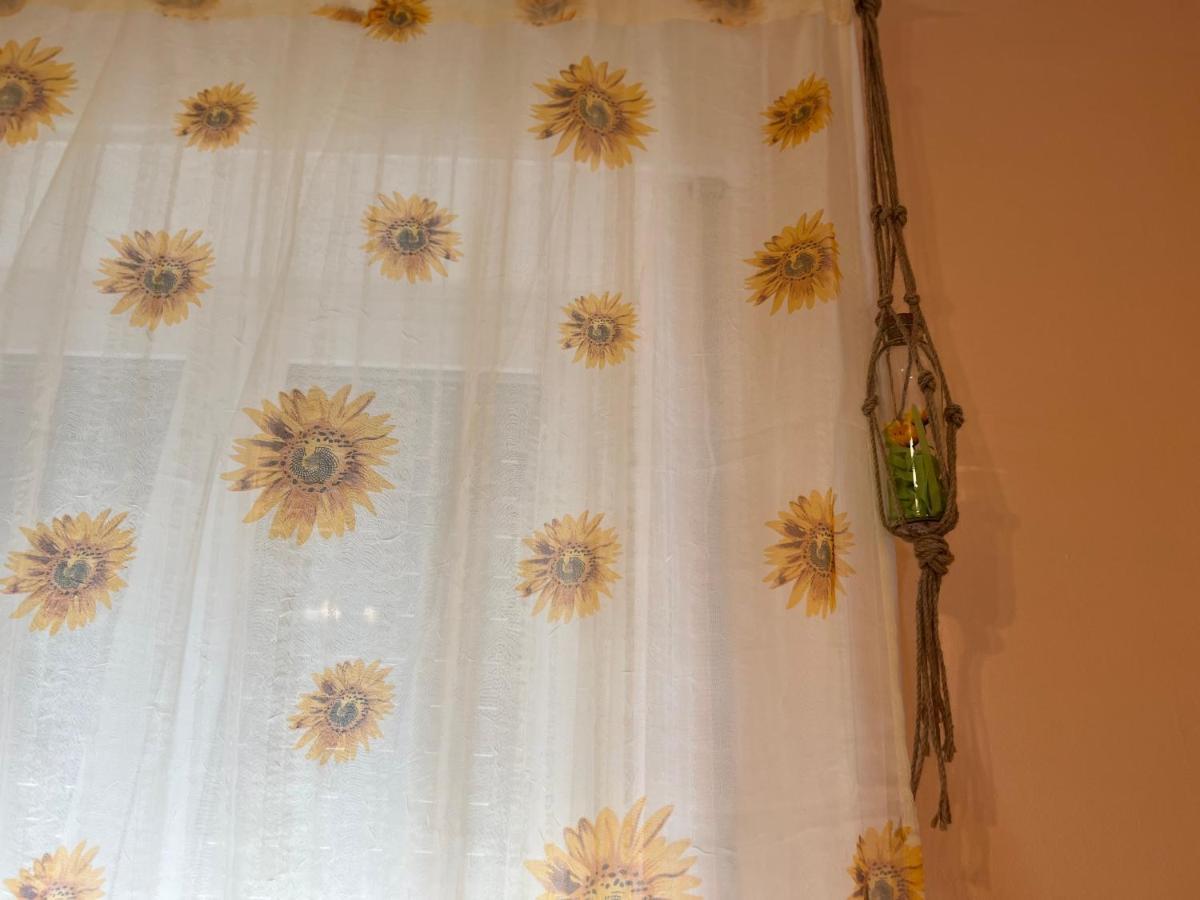 Bed and Breakfast Vicino a tutto Vercelli Esterno foto